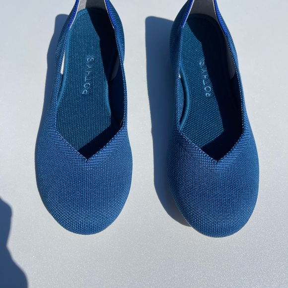 Rothy’s The Flat in Deep Ocean Women’s Blue Round Toe Shoes Ballet 7.5 - Picture 2 of 6